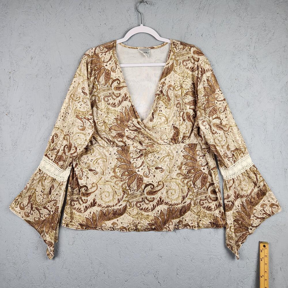 Vintage Fashion Bug Shirt Womens Large Paisley Bell Sleeve Boho Top 90s USA